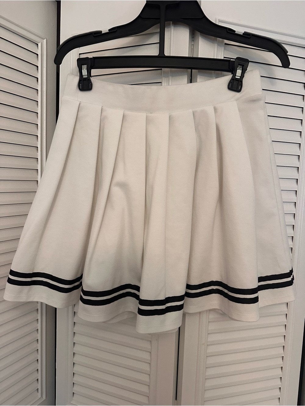 wild fable White Circle Skirt with Black Stripe Trim